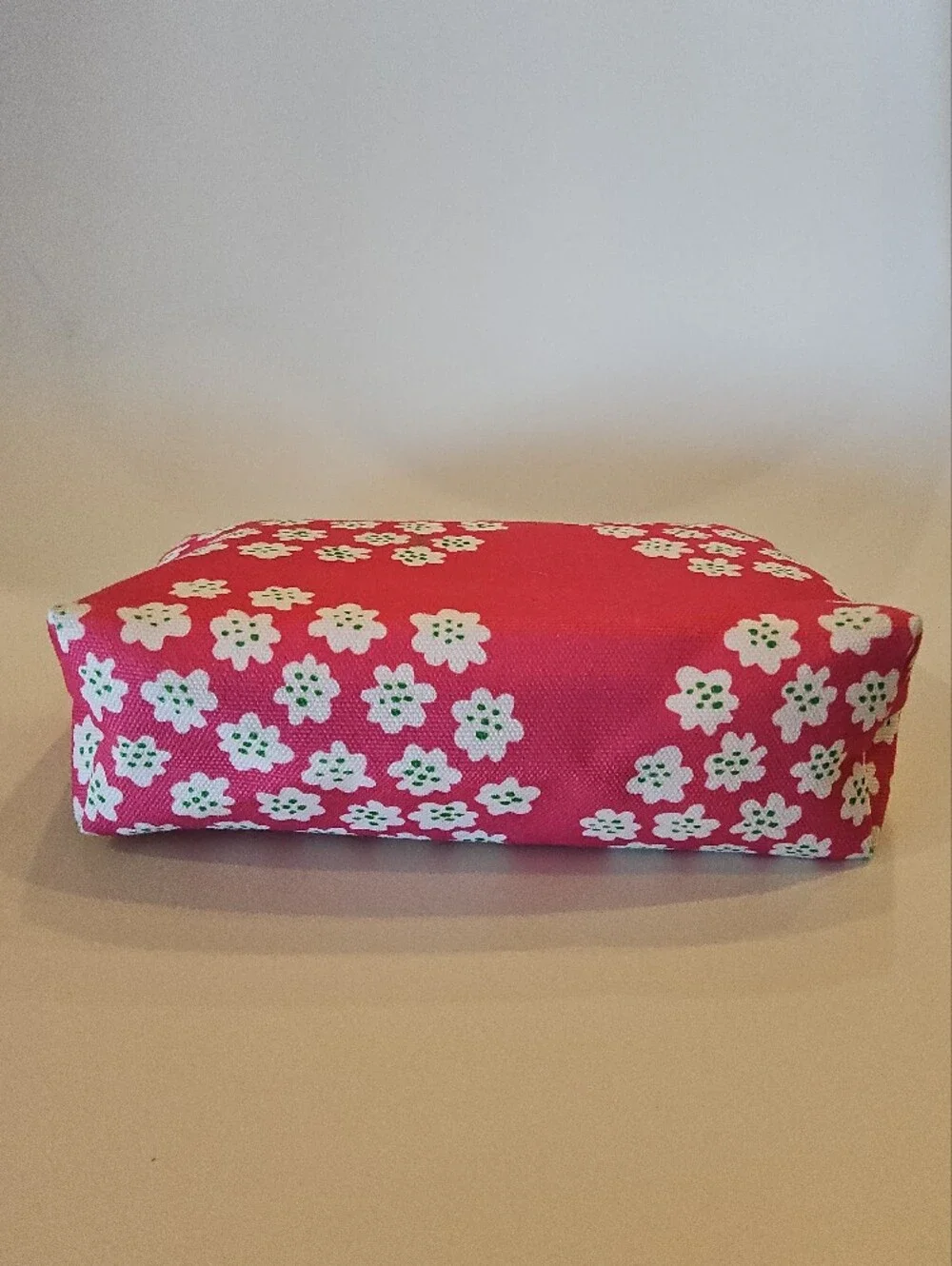 Clinique bright pink